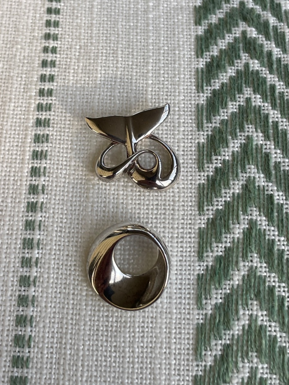 Sterling Silver Mobius and Diving Whale Tail Pendant Set (2)